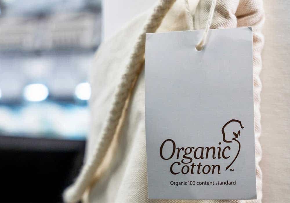 Discover Organic Cotton: The premium fabric where sophisticated style beautifully aligns with a deep respect for our planet.